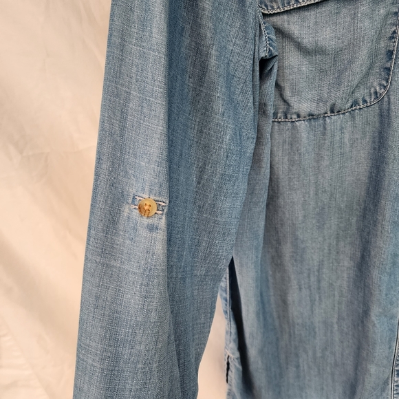 Chicos Denim Long sleeved shirt size 2 in Chicos which is about a large. - Picture 8 of 8